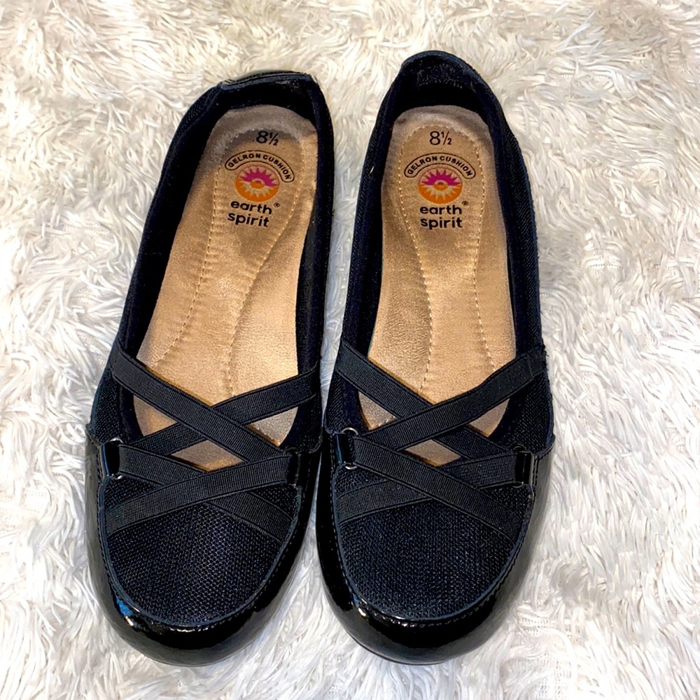 Women’s Earth Spirit Gel-Cushioned Ballet flats